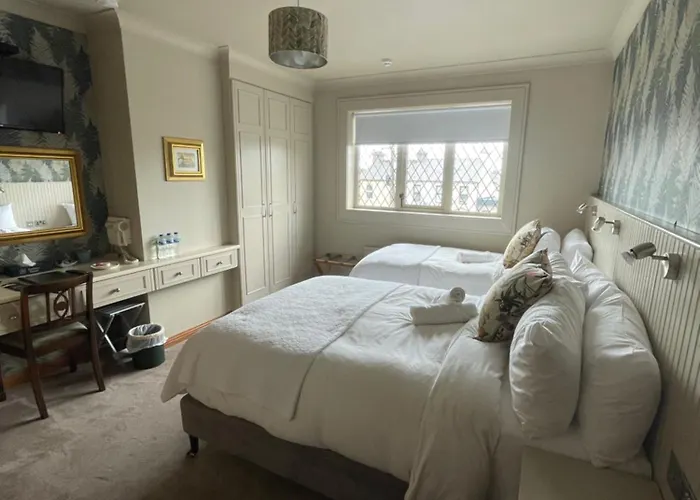 Bed & Breakfast Ardawn House 5*